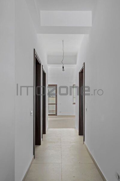 Case/Vile, Prelungirea Ghencea Maracineni, 4 cam, 134 mp.,  comision 0%